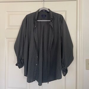 Van Heusen Blue Plaid Button Down Shirt Oversized Women’s Style Size M